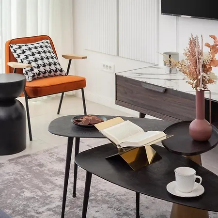 Stunning Home In Okrug Gornji